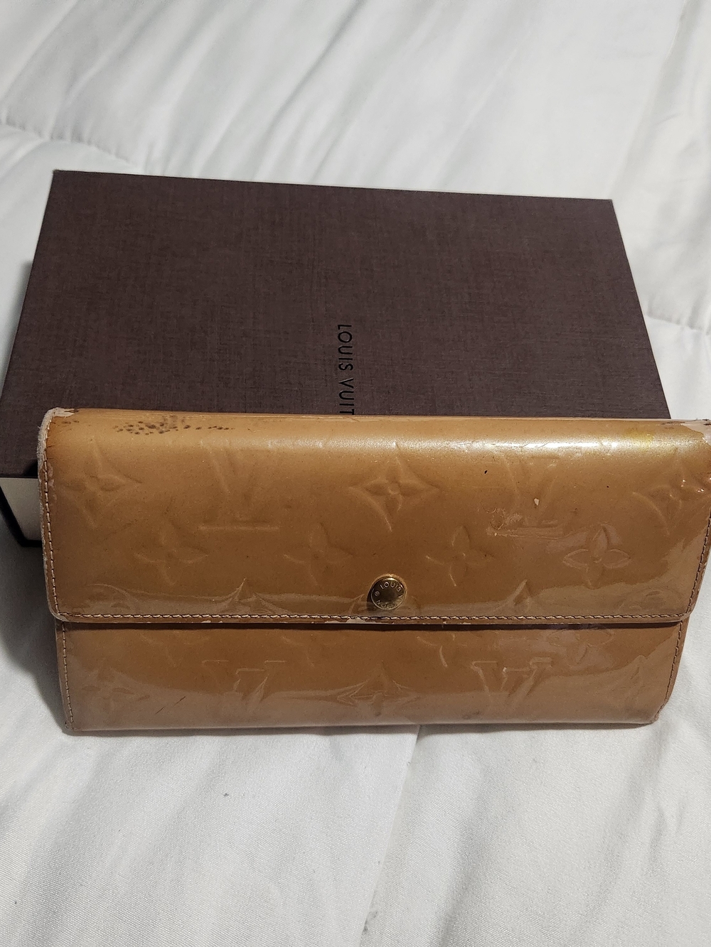 Louis Vuitton Vernis Tan Patent Leather Long Wallet - Picture 7 of 7